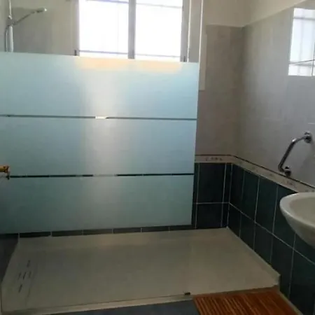 Appartement- Etage - De La Raho * Villeneuve-de-la-Raho