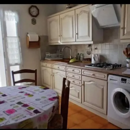 Apartament Appartement- Etage - De La Raho *